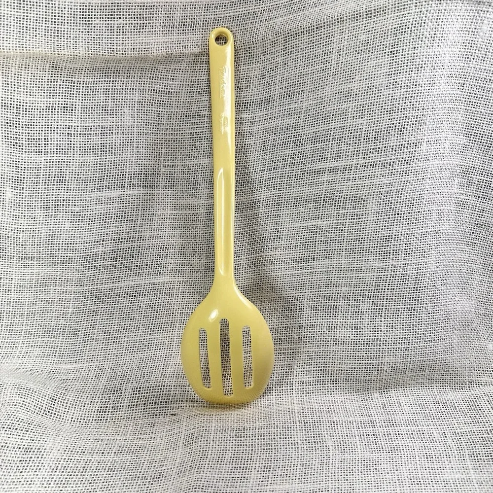 Trudeau Slotted Serving Spoon Yellow Utensil 2532 Hollinger Design‎ Melamine